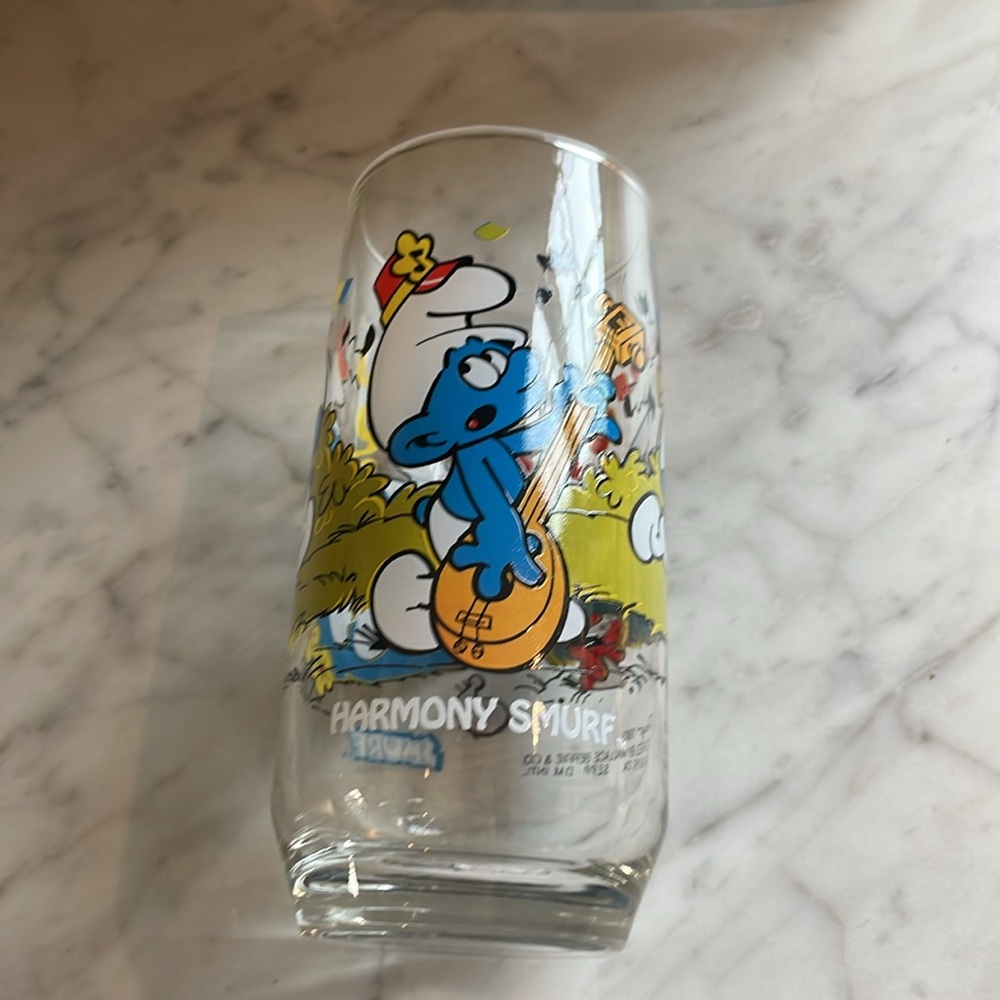 Complete set 1983 Peyer Smurf glasses - Picture 4 of 8